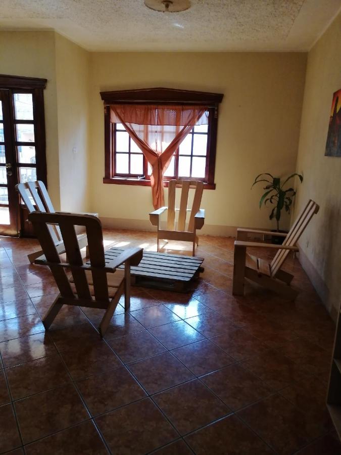 Hosteria Del Centro Santiago Atitlán المظهر الخارجي الصورة